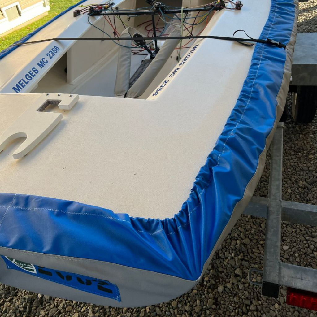 MC Scow Bottom Cover: Colie Deluxe